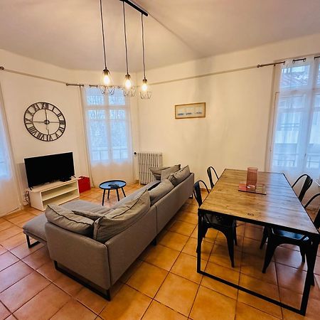 Appartement Lumineux Et Spacieux 2 Chambres Avec Parking Gratuit Dans La Rue แปร์ปินญอง ภายนอก รูปภาพ